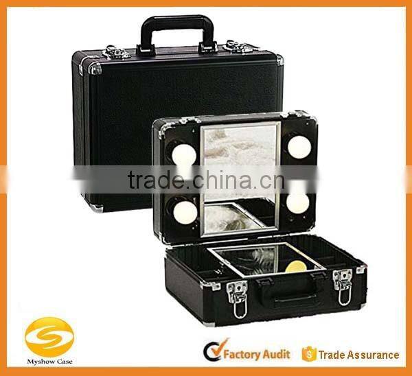 Professional Aluminum Cosmetic Vanity carrying case with light and mirror