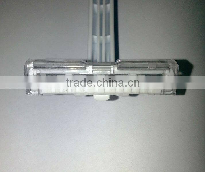 2013 high quality schick twin/triple blade razor manufacturer