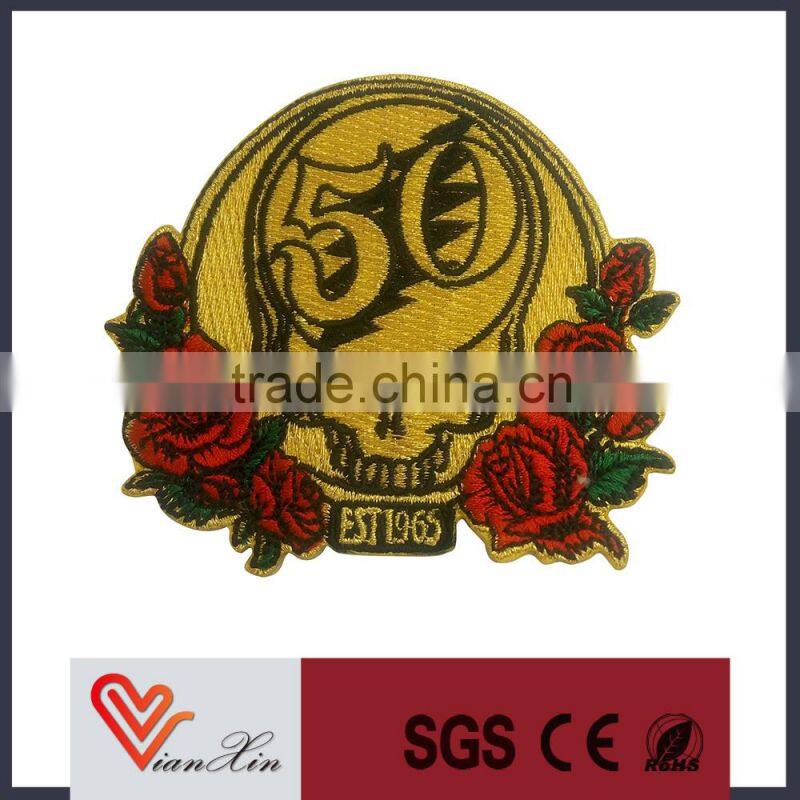 Wholesale cheap custom souvenir embroidered patches no minimum