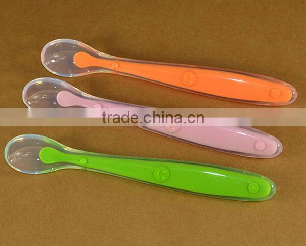 100% Food Grade Flexible baby feeding spoon