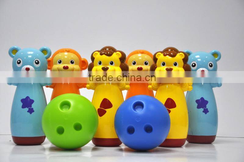 Kids plastic cartoon animal bowling set