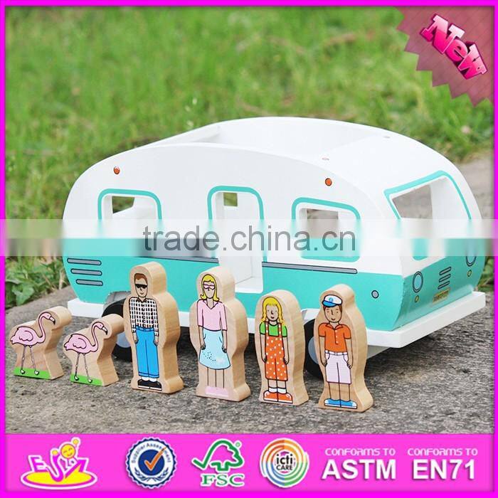2017 New products kids funny animals and four people wooden toy cars W04A313