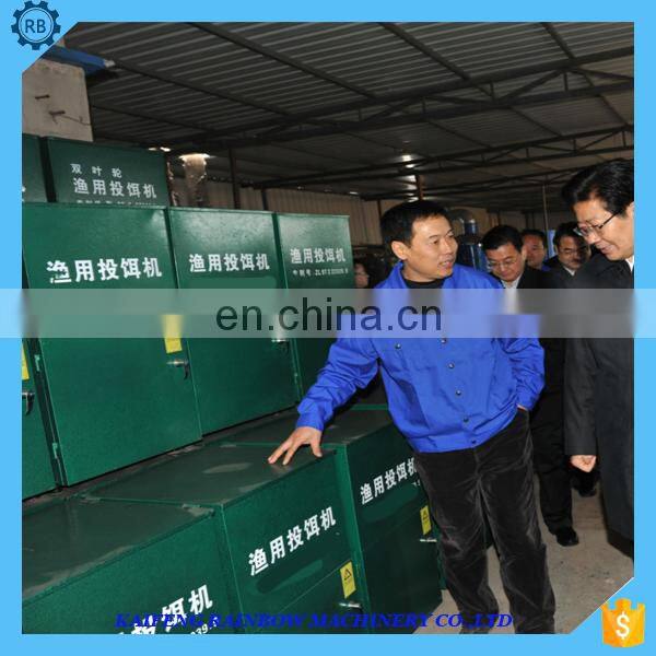 high capacity good performance automatic pond fish food feeder