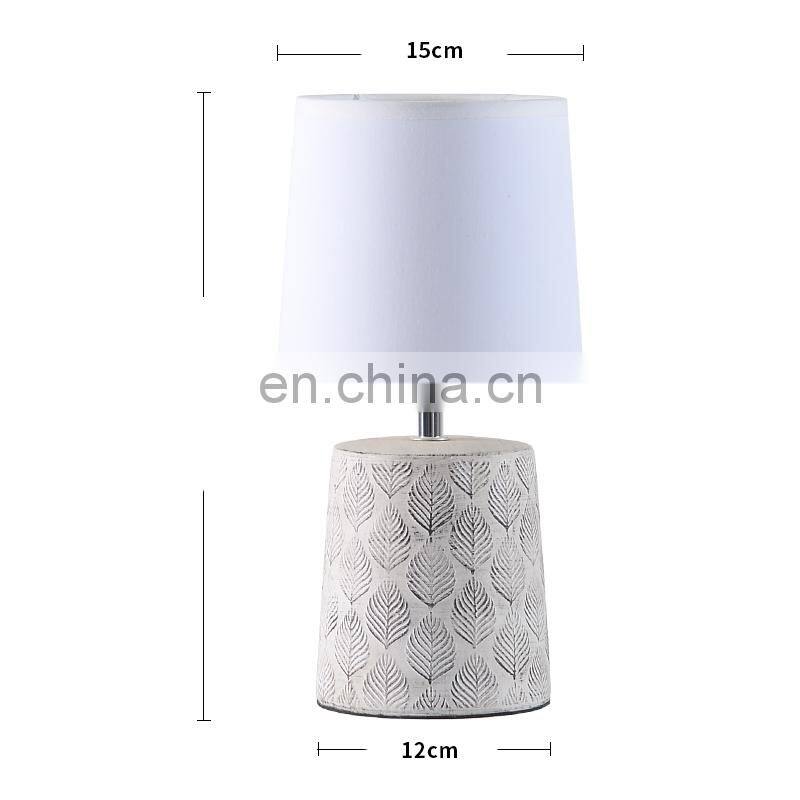 new antique design of flower pattern home decoration ceramic desk lamp