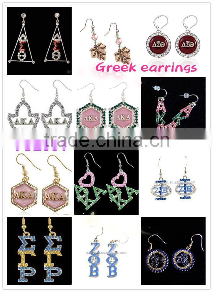 Wholesale vnistar rhinestone lady's hat shape brooch with delta sigma theta 100 sorority 2016 mascot lapel