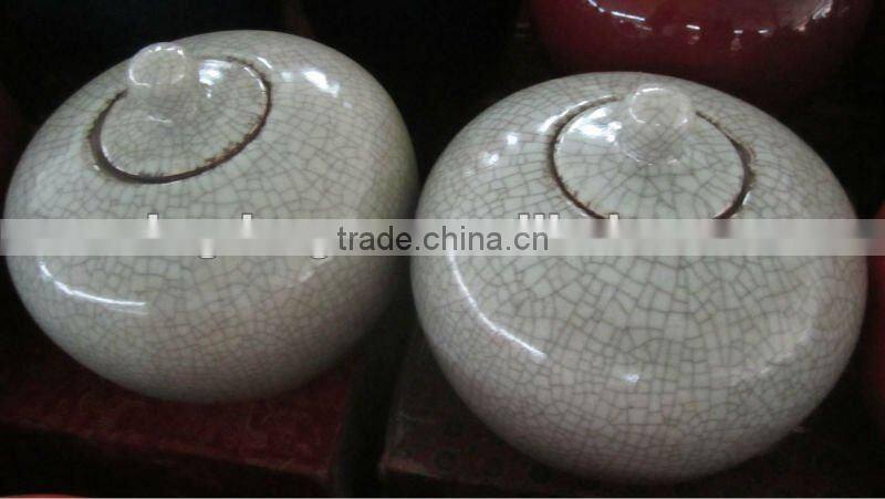 Chinese antique ceramic pot