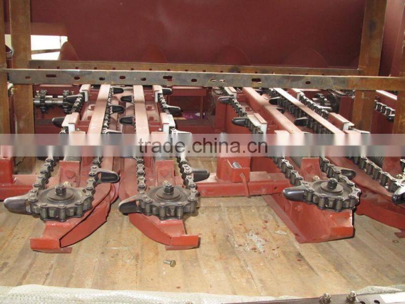 Corn head gathering chain with CA550 with C19E attachments-CA550-C19E