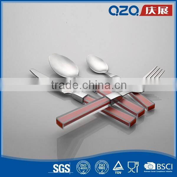 Strong and robust plastic handle hand polish luxury hotel cutlery set