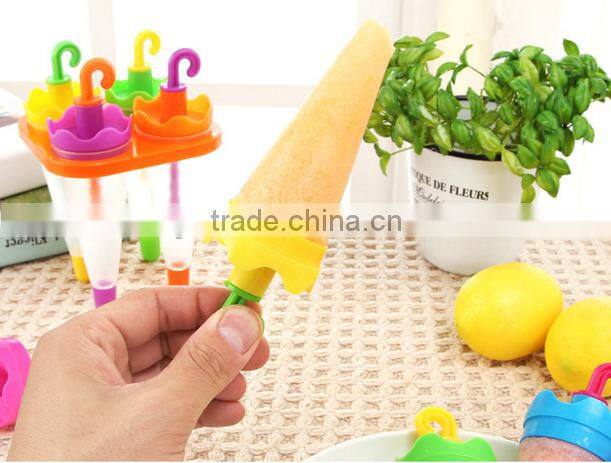 Set of 4 Ice Cream Pop Molds Ice Lolly Makers