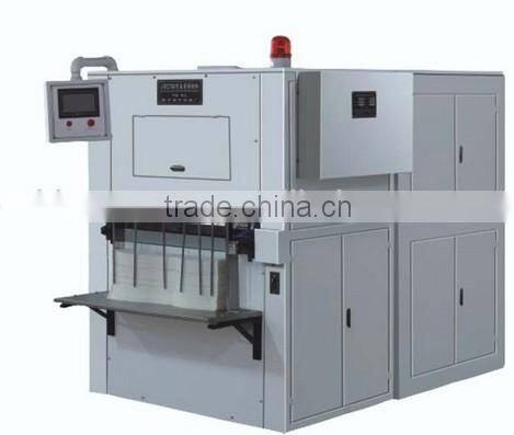 Automatic flat-bed paper creasing die cutting machine