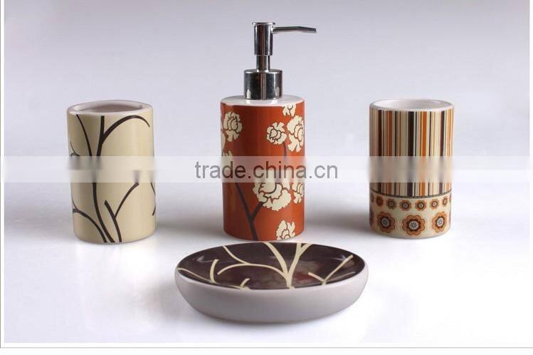 4pcs of Colorful Bathroom Accessories Set