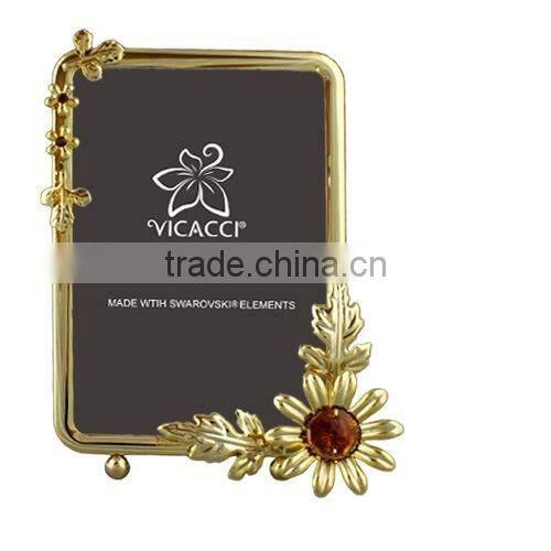 24K gold plated Square 3.5x5" Picture Frame with Daisy