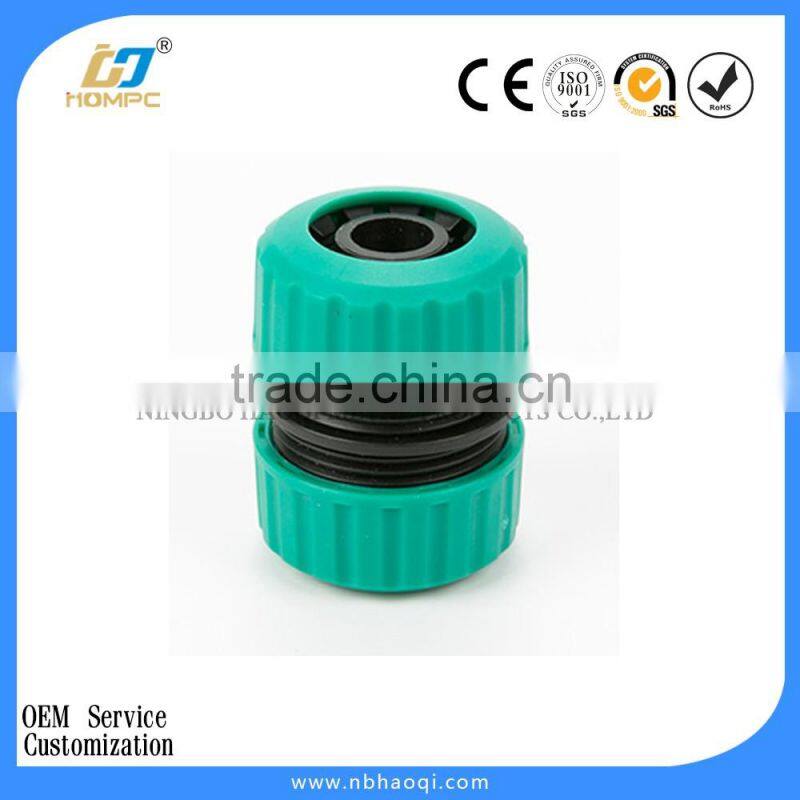 Solid quick water hose connector