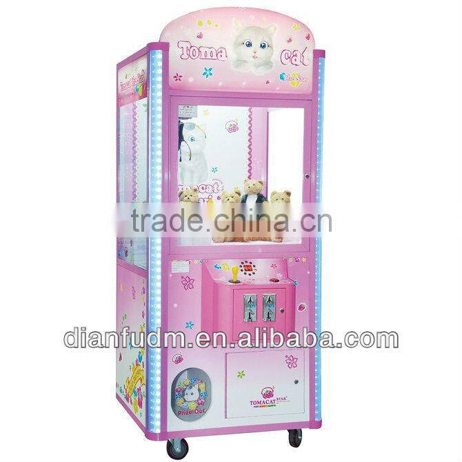 Hot Sale / DF-G 026 Pink Color Tomcat Commercial Coin Operated Toy Claw Crane Game Machine