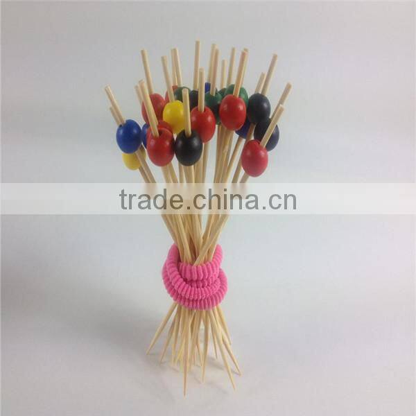 Christmas decorations made in China of bamboo bead skewer