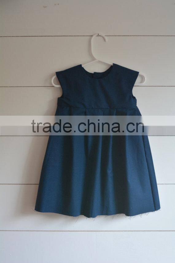 Wholesale Baby Girl Summer Dresses Children Seersucker Ruffle Sleeve Design Wear Lace Dress