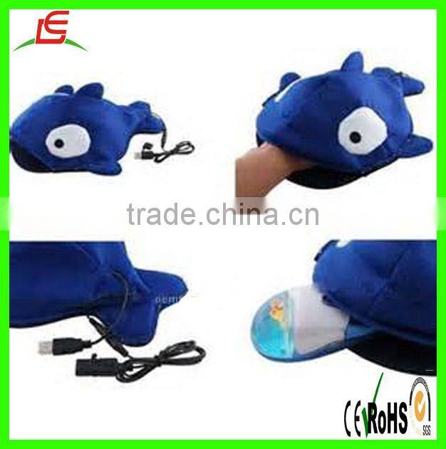 LE C1617 plush warmer mouse pad