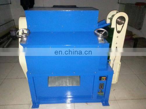 automatic walnut hulling machine / Nut cracking machine /nut cracker machine