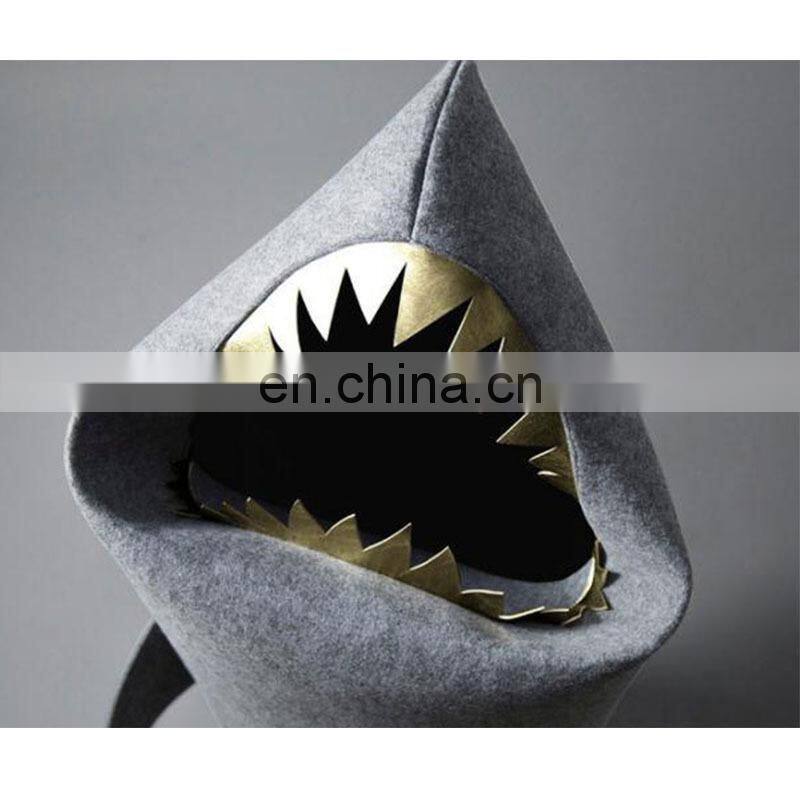 custom style handmade felt baskets from china