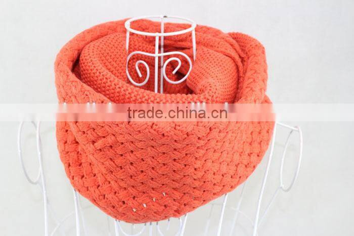 New Magnetic Delicate Charm Ladies Fashion Loop Circle Scarf