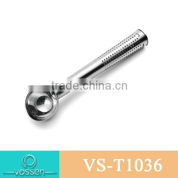 Teapot shaped tea accessory