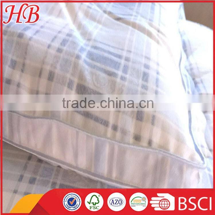 2016 Fashion Design ,100% polyester Full Size High Quality service, Low MOQ Different Style plain stitching quilt