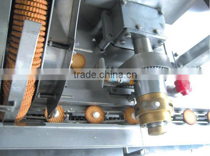 Different shapes biscuit making machine