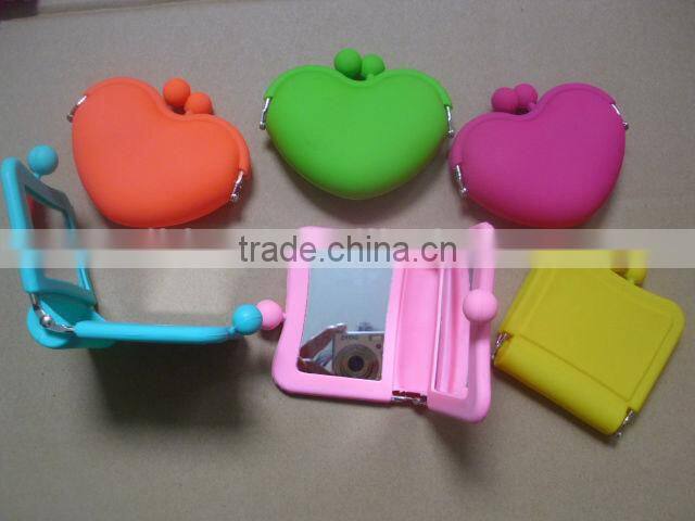 silicone girl's portable mini cosmetic mirror