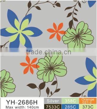 YH-2686 Embossed tablecloth with non-woven/fannel backing (golden/silver grounding)