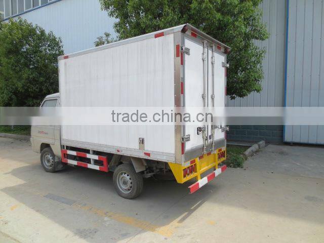 Fonton Forland 4*2 Mini Gasoline Refrigerated van Truck