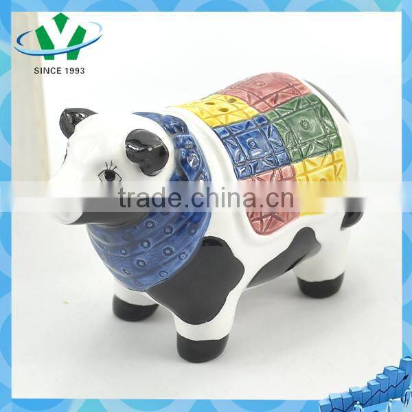 YSpp0002 Hand printing calf shape salt and pepper set with creative design