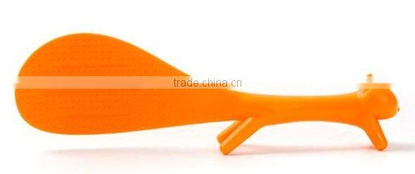 Food Grade Cute Squirrel Shape Non Stick Plastic Rice Spoon / Kitchen Standup Rice Scoops