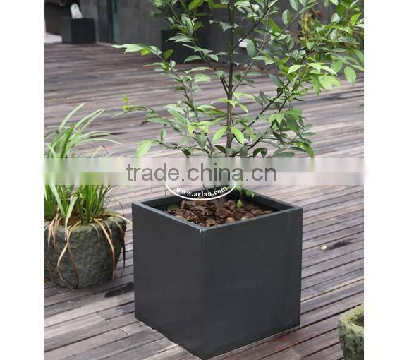 Arlau Street Galvanized Steel Tree Planter
