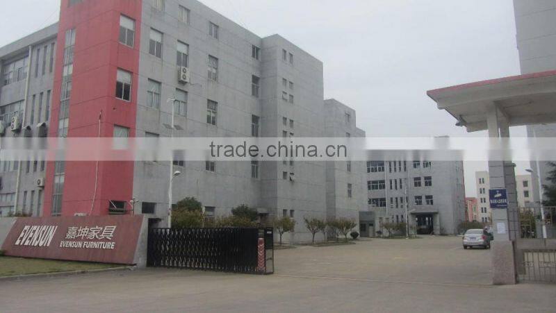 360 Turn Pup Bar Stool With Pedal