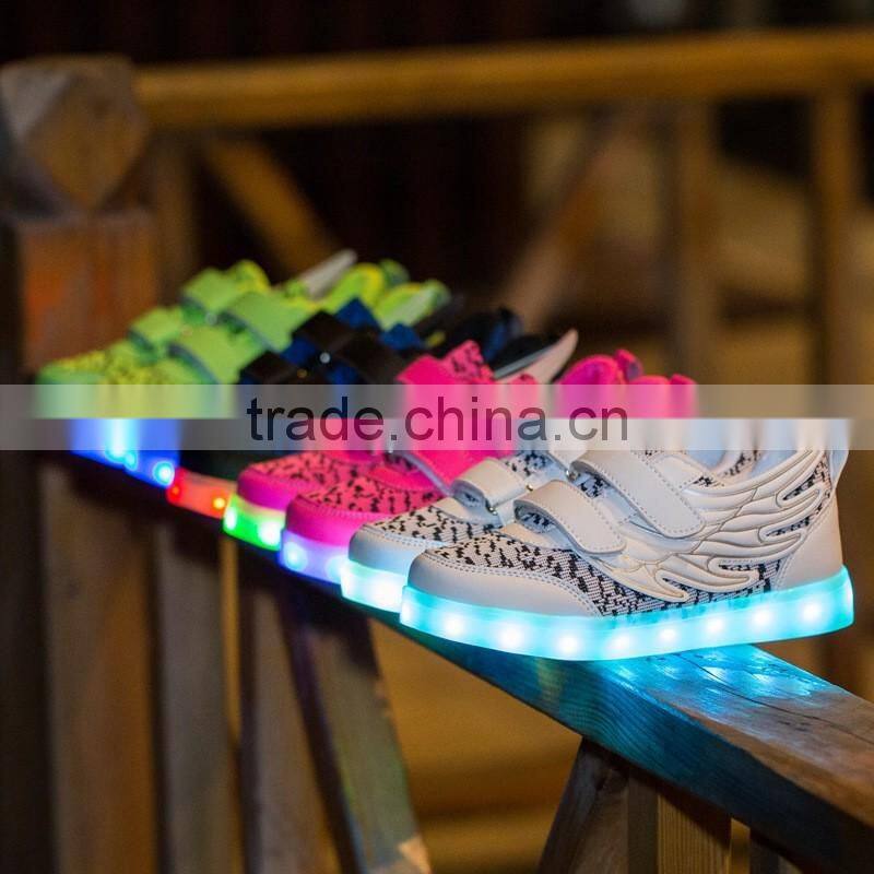 PromotionTPR Summer led kids shoes flat flashing sneakers