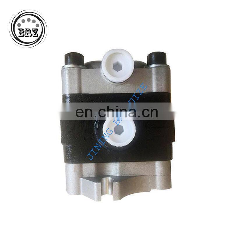 High Quality R60 gear pump R60W-5 R60-7 plunger pump R60W Pilot pump