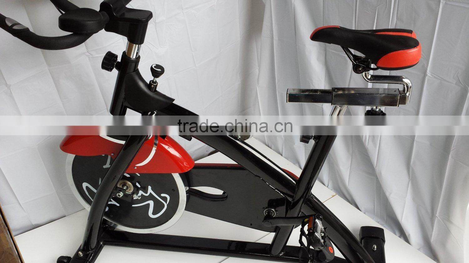 Hot Sales Exercise Body Fit Chain Cycling Bike SB450
