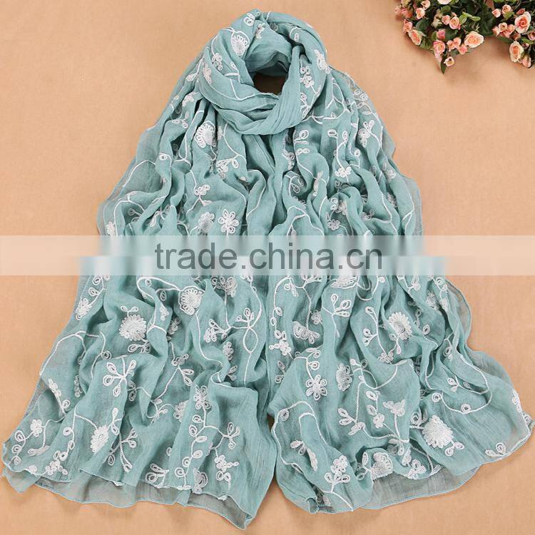 Wholesale Autumn Spring Beautiful Fashion Women Embroidery Shawl Scarf