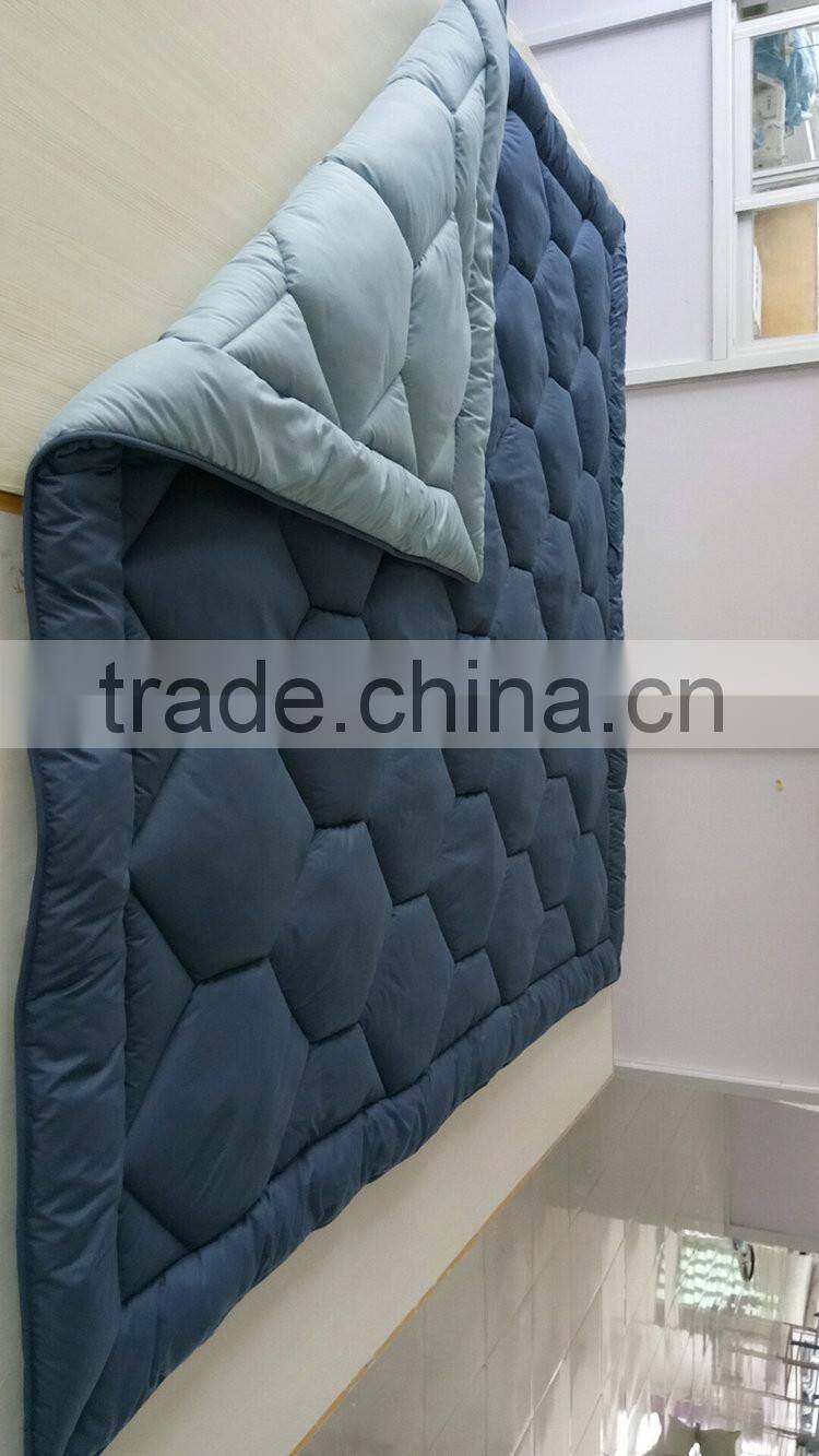 Solid color high quality microfiber quilt new products on china market 2016