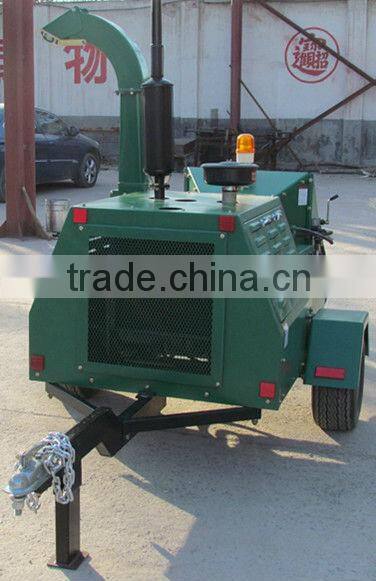Wood Chipper with diesel engine