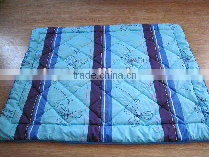hot selling and elegant reversible comforter