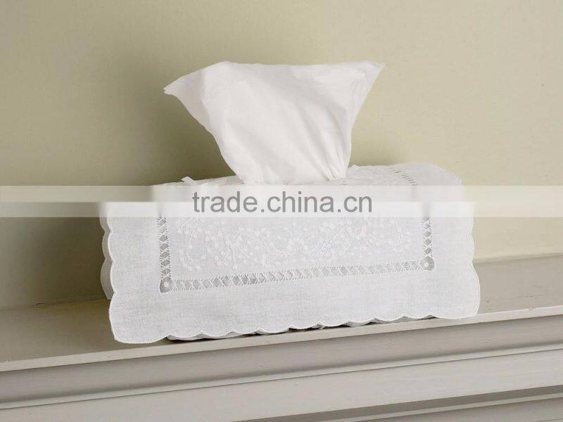 Hand embroidery tissue box cover