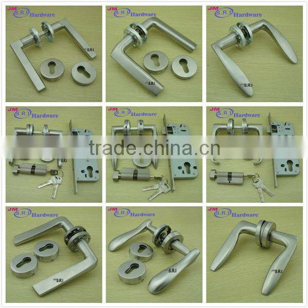 Unique shape 129 mm rubber rose change door handle