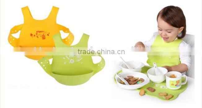 High Quality FDA Silicone Baby Bibs Table Ware