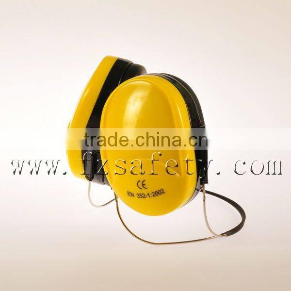 Neck type safety helmet earmuff