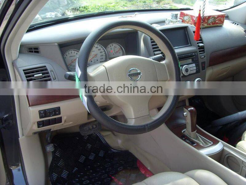 Beautiful safety Light Reflecting Material PVC steering wheel cover
