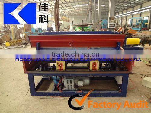 Automatic construction wire mesh welding machine