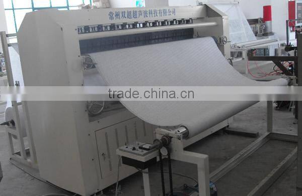 Ultrasonic quilting machine for bedding