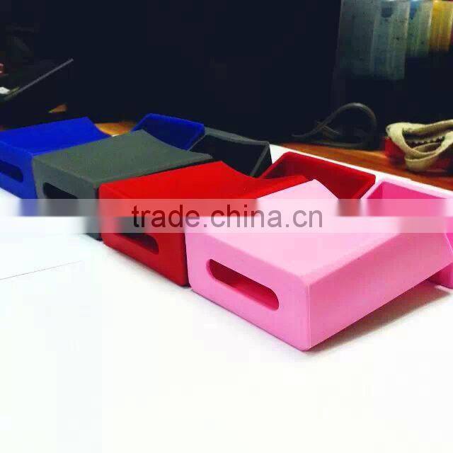 2016 Fashion & eco-friendly Logo printed silicone cigarette case