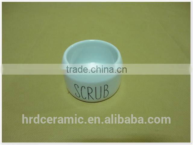 2014 Cheap Custom Exquisite White Embossed Handmade Ceramic Bowl